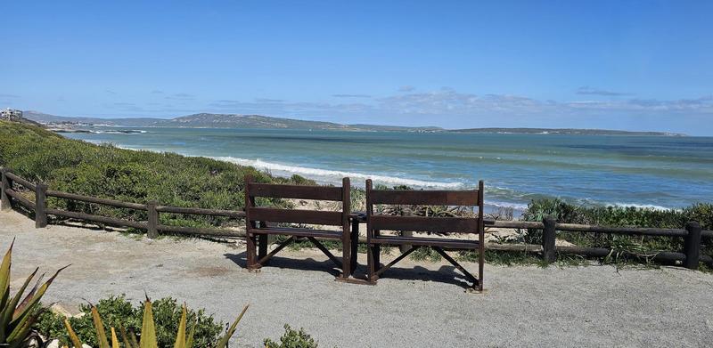 4 Bedroom Property for Sale in Calypso Beach Western Cape